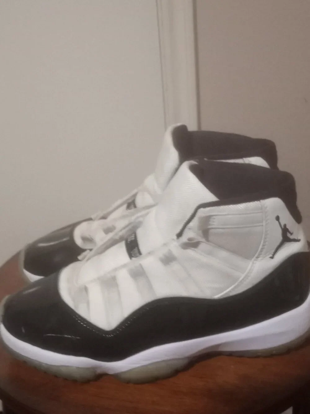 Nike Air Jordan 11 Retro Concord 2018 Size 8.5 378037-100 - Picture 9 of 16